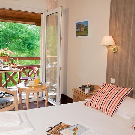 Les Trois Soleils Hotell Saint-Céré Eksteriør bilde